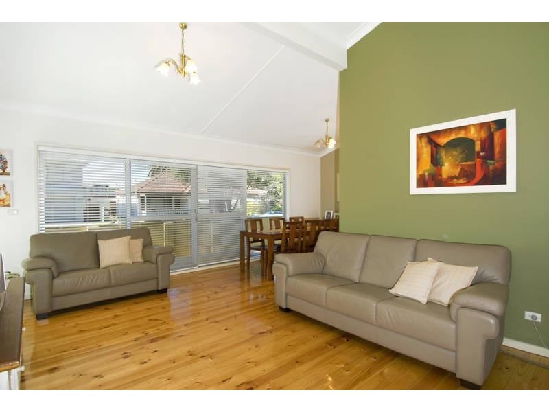 7 Kingsbury Street, Croydon Park NSW 2133
