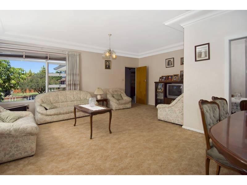 37 Cave Road, Strathfield NSW 2135
