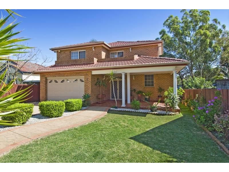 2 Eden Avenue, Croydon Park NSW 2133