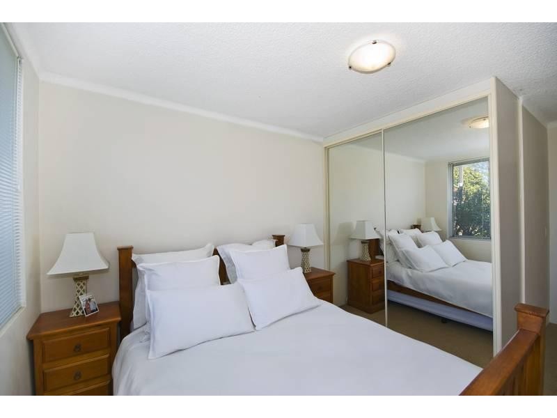 1/2 Mooney Street, Strathfield South NSW 2136