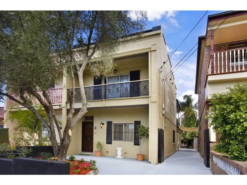 26 Hanks Street, Ashfield NSW 2131