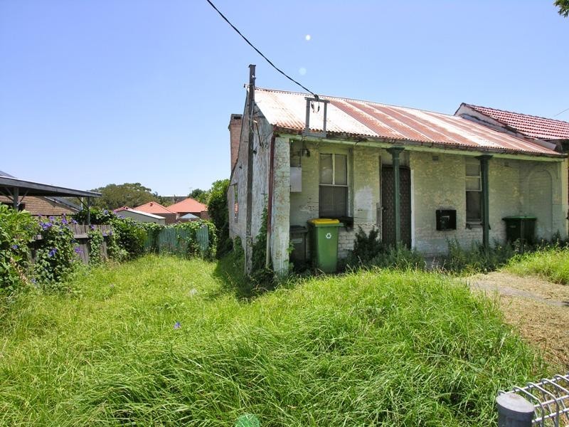 21 Carlyle Street, Enfield NSW 2136