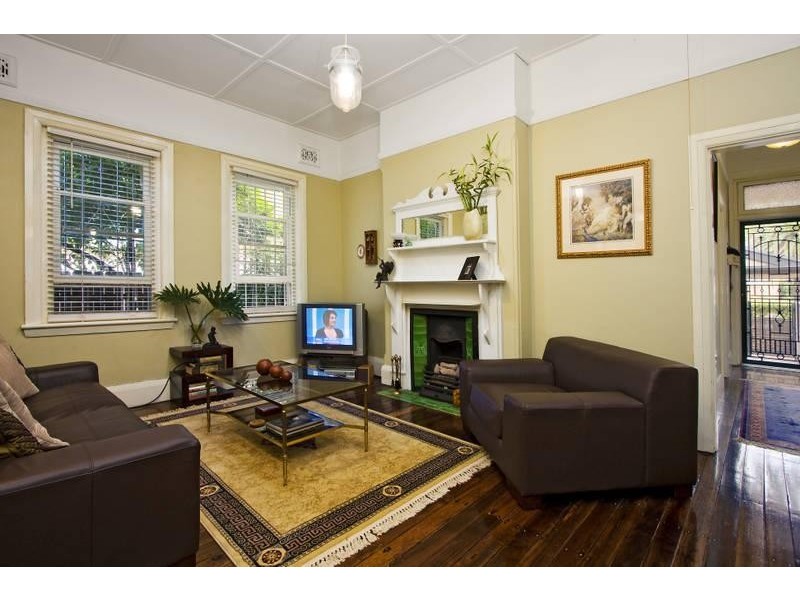 77 Seventh Avenue, Campsie NSW 2194