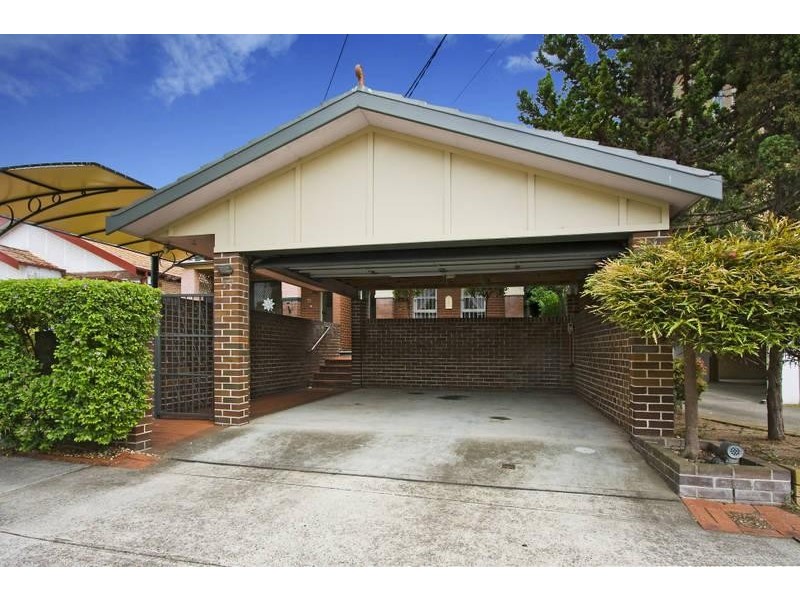 77 Seventh Avenue, Campsie NSW 2194