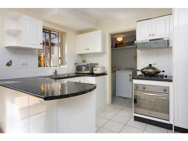 2/4 Birdwood Avenue, Belfield NSW 2191