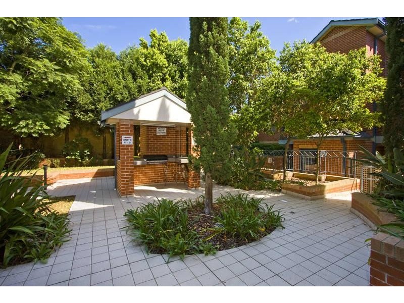 10/16 Sadlier Crescent, Petersham NSW 2049