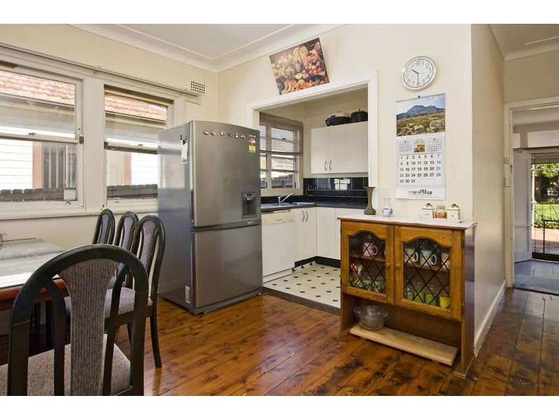 11 Wales Street, Greenacre NSW 2190