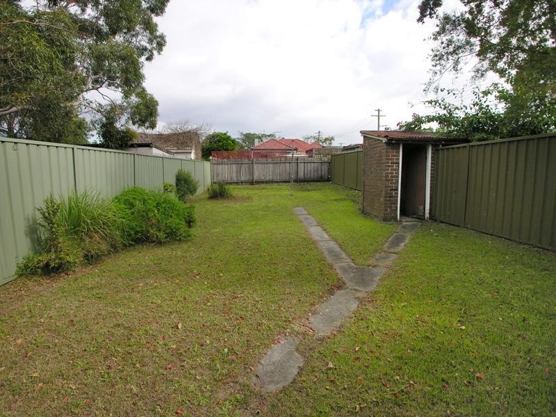 81 Kembla Street, Croydon Park NSW 2133