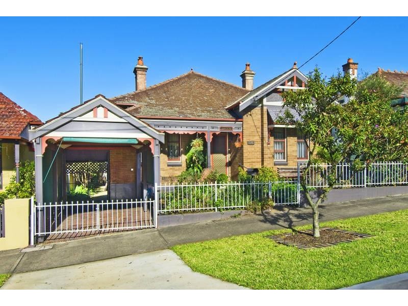 96 Floss Street, Hurlstone Park NSW 2193