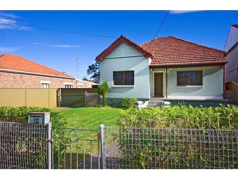 31 The Parade, Enfield NSW 2136