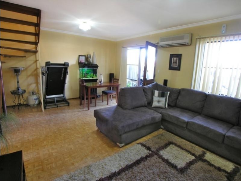 37/55 Chiswick Road, Greenacre NSW 2190