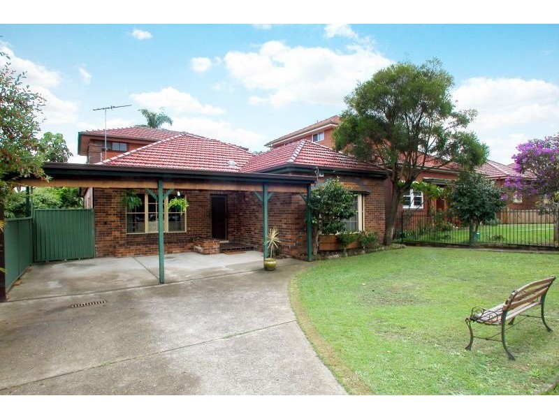 Strathfield NSW 2135