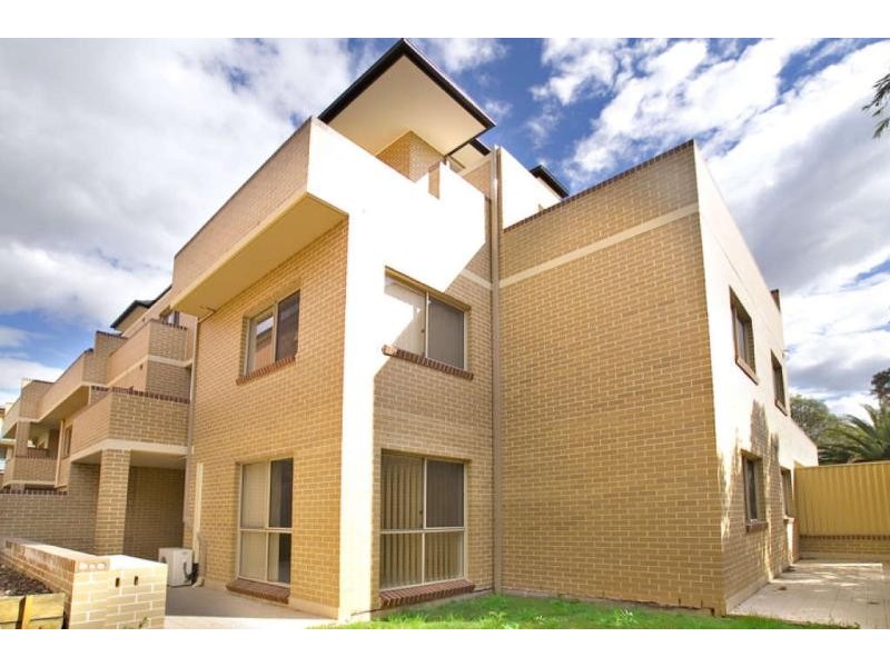 8/66 Courallie Avenue, Homebush West NSW 2140