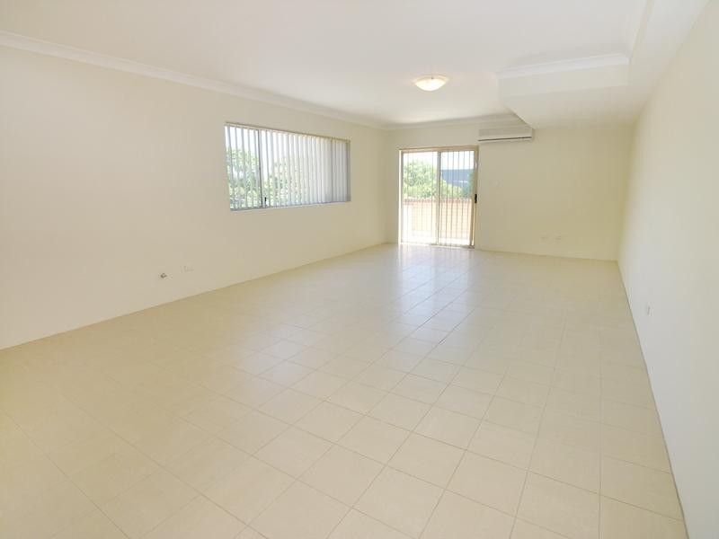 8/66 Courallie Avenue, Homebush West NSW 2140