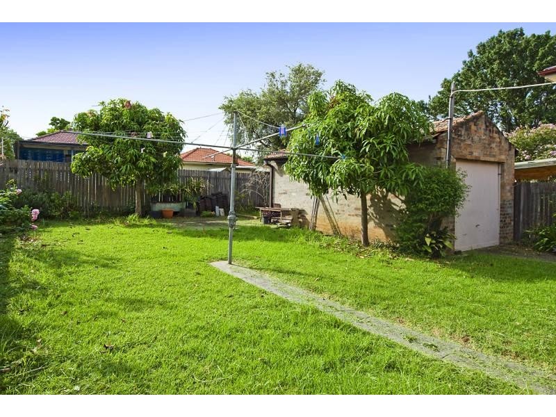 28 Holmwood Avenue, Strathfield South NSW 2136