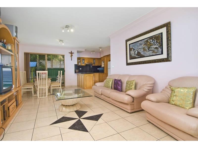 8 Alexandra Street, Ashfield NSW 2131