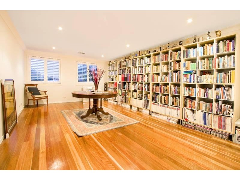 5 Jay Avenue, Belfield NSW 2191