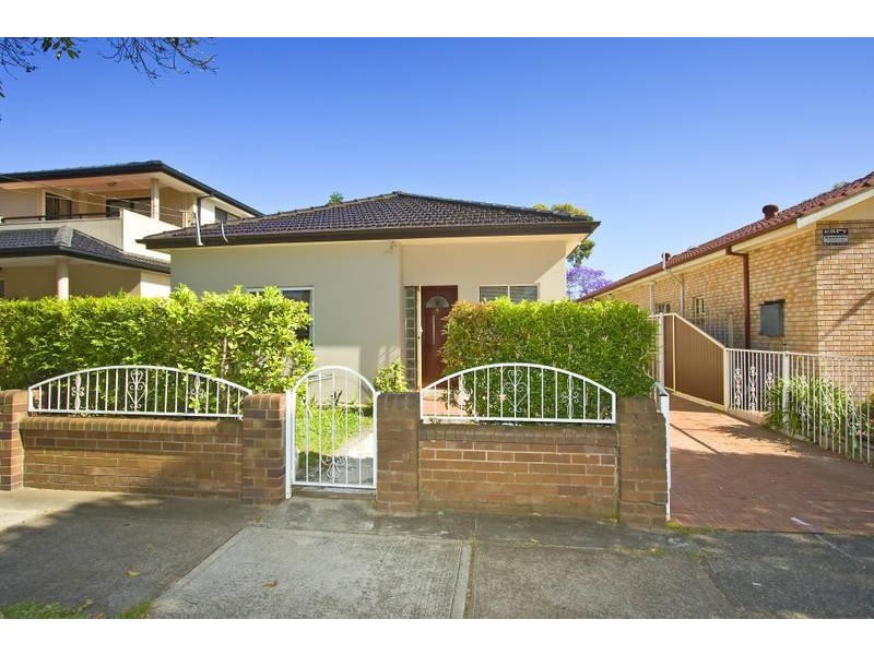 97 Seventh Avenue, Campsie NSW 2194