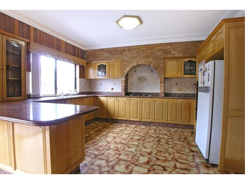 20 Islington Crescent, Greenacre NSW 2190