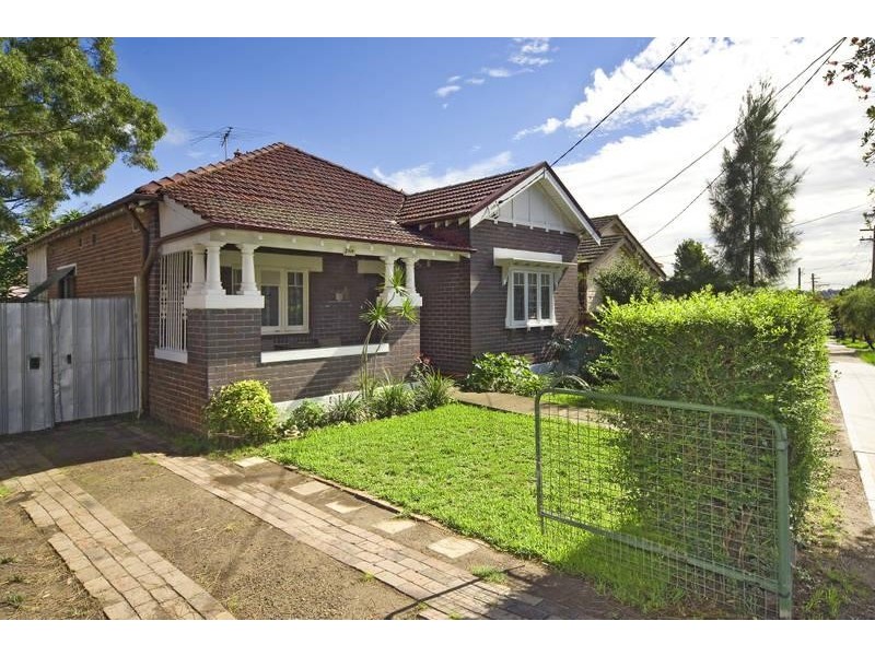 5 Downes Street, Belfield NSW 2191