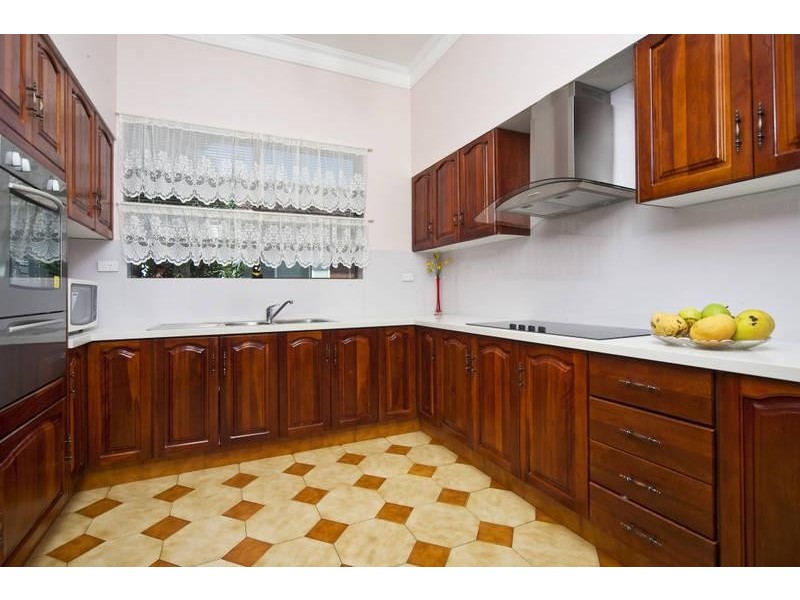 14 Alma Street, Ashfield NSW 2131
