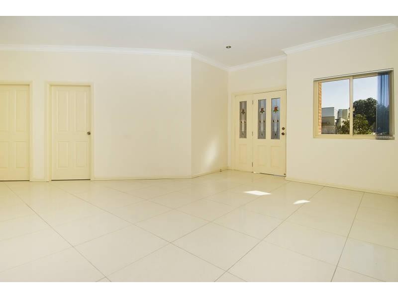 1 d Tangarra Street East, Croydon Park NSW 2133