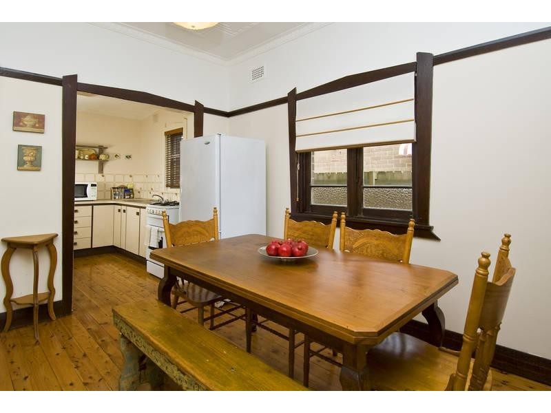 16 Indiana Avenue, Belfield NSW 2191