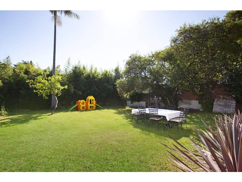 17 Brooklyn Street, Burwood NSW 2134