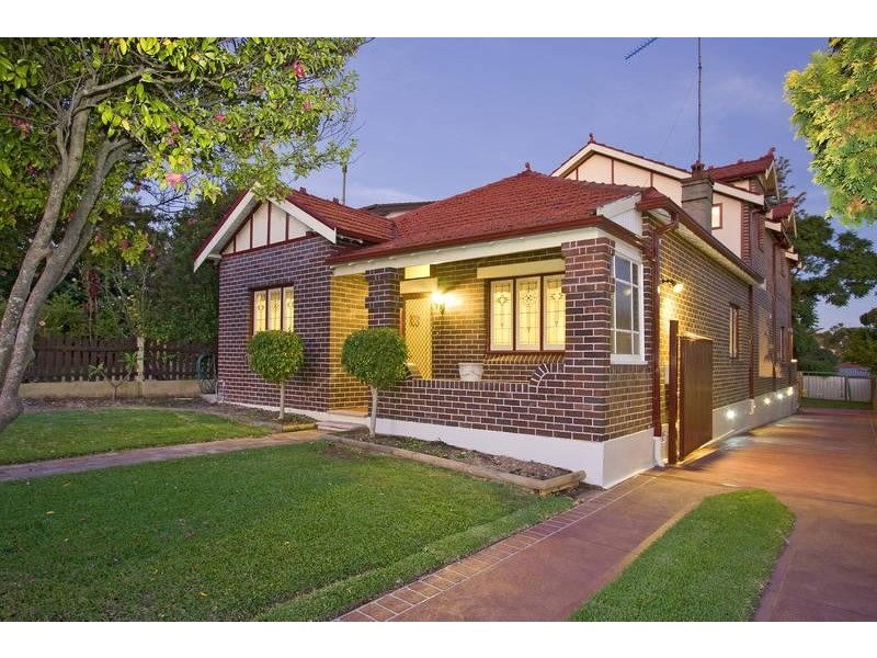 8 Cobden Street, Enfield NSW 2136