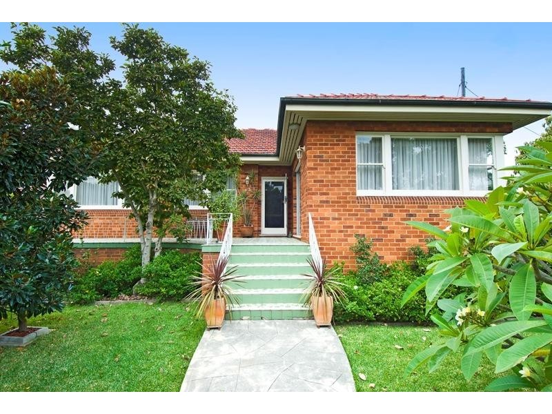 43 Dobroyd Parade Corner of Crane Avenue, Haberfield NSW 2045