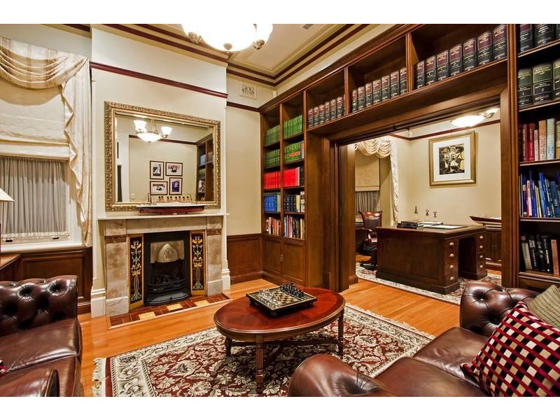 5 Appian Way, Burwood NSW 2134