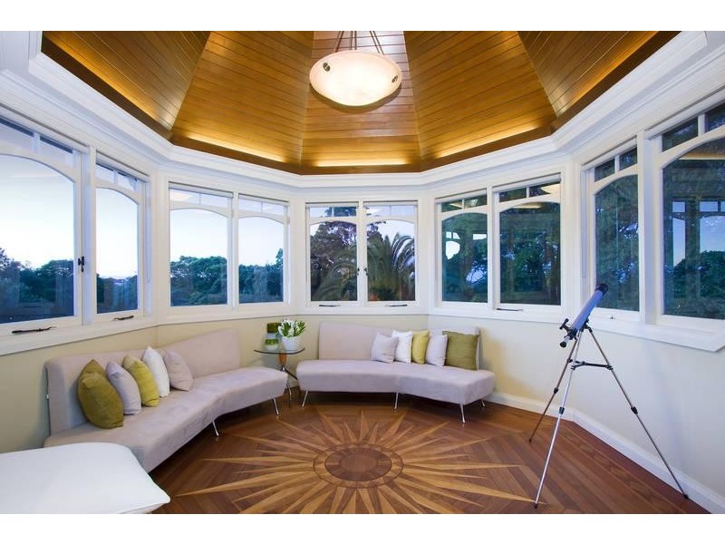 5 Appian Way, Burwood NSW 2134