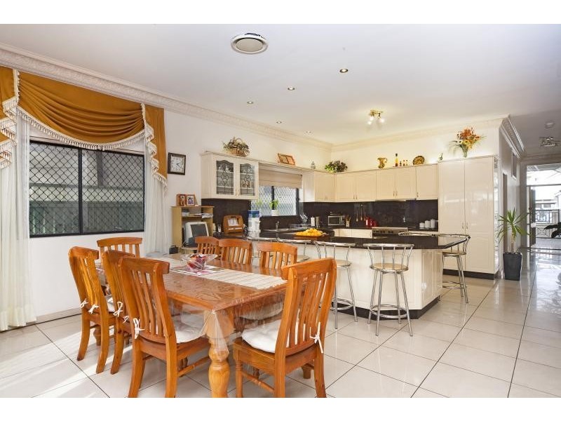 99 Seventh Avenue, Campsie NSW 2194