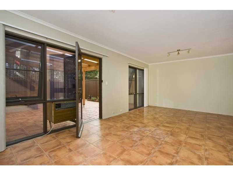 4/75 Chiswick Road, Greenacre NSW 2190