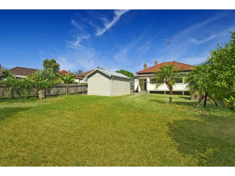 30 Gallipoli Street, Lidcombe NSW 2141