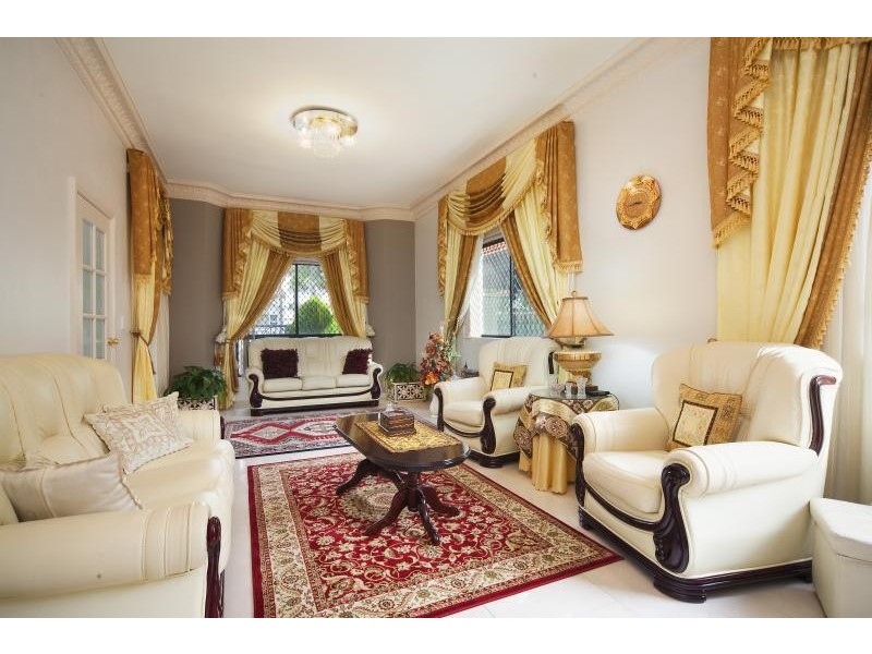 99 Seventh Avenue, Campsie NSW 2194