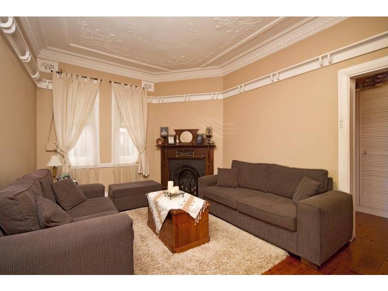 8 Banks Street, Ashfield NSW 2131