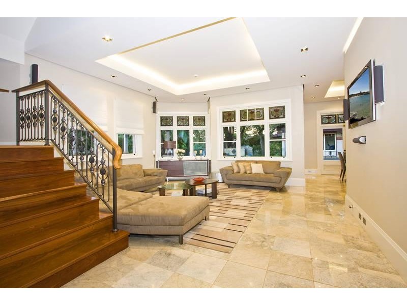 5 Appian Way, Burwood NSW 2134