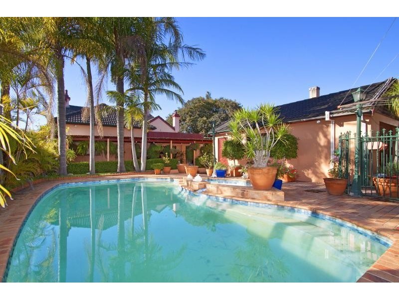 15 Alma Street, Ashfield NSW 2131