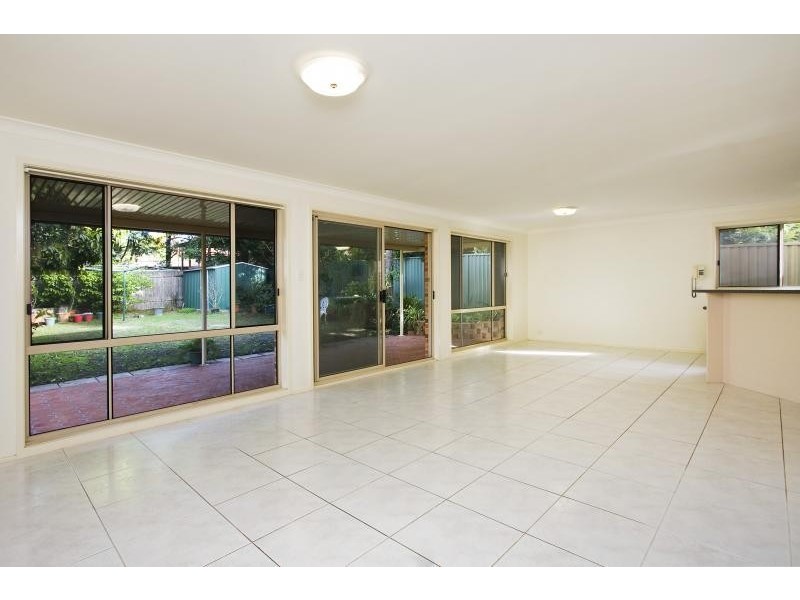 12 Seymour Parade, Belfield NSW 2191