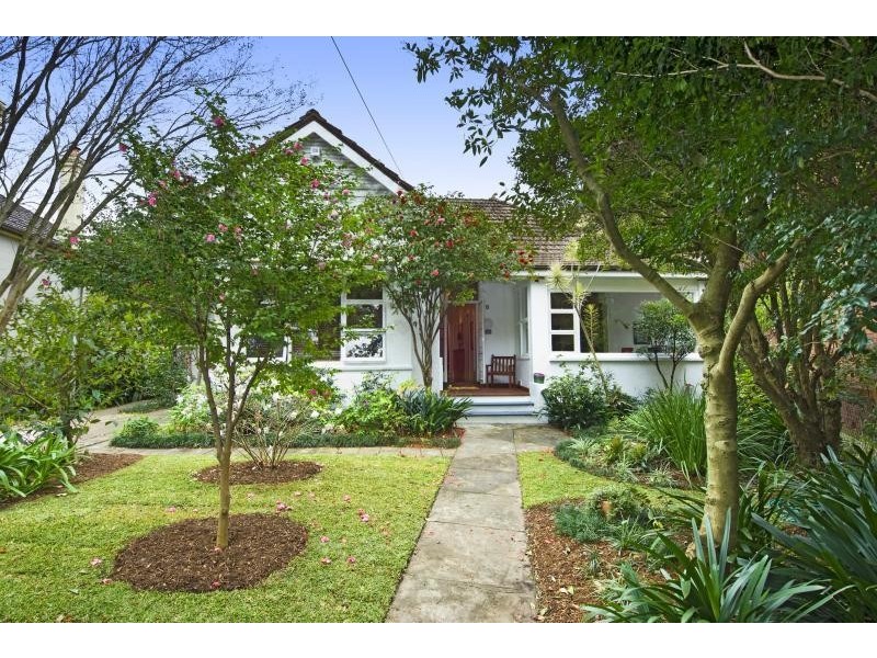 8 Oak Street, Ashfield NSW 2131