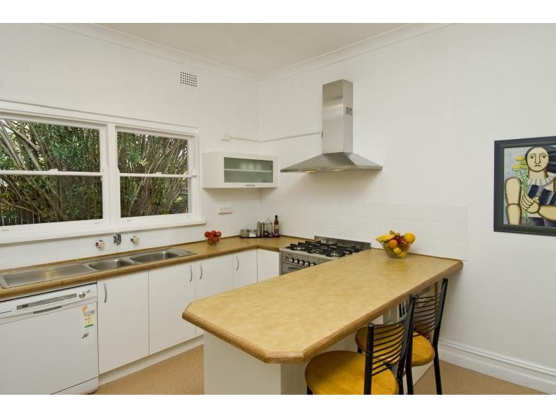 8 Oak Street, Ashfield NSW 2131
