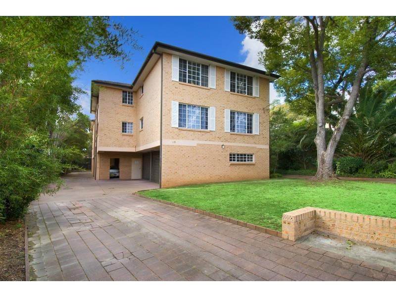 2/15 Church Street, Ashfield NSW 2131