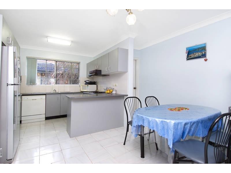 2/15 Church Street, Ashfield NSW 2131