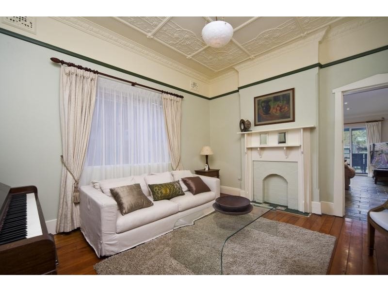 74 Carshalton Street, Croydon Park NSW 2133