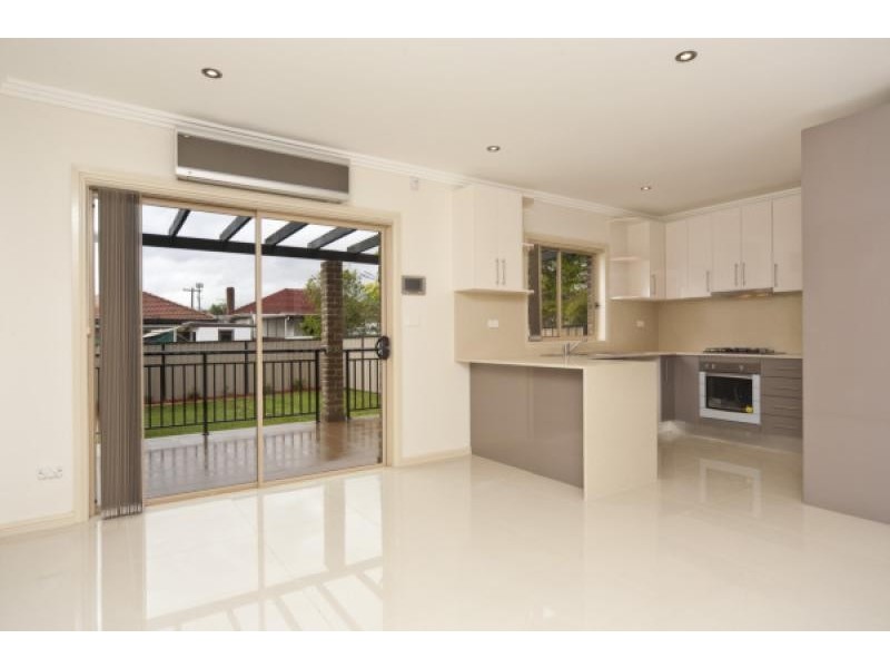 11a Cowl Street, Greenacre NSW 2190