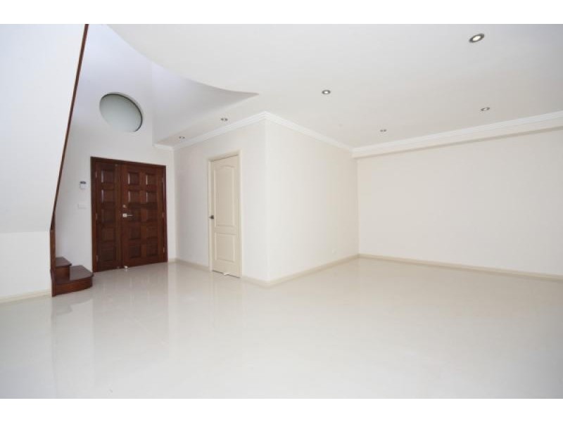 11a Cowl Street, Greenacre NSW 2190