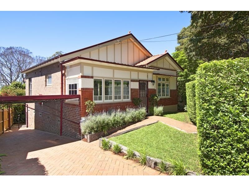 6 Goodwin Avenue, Ashfield NSW 2131