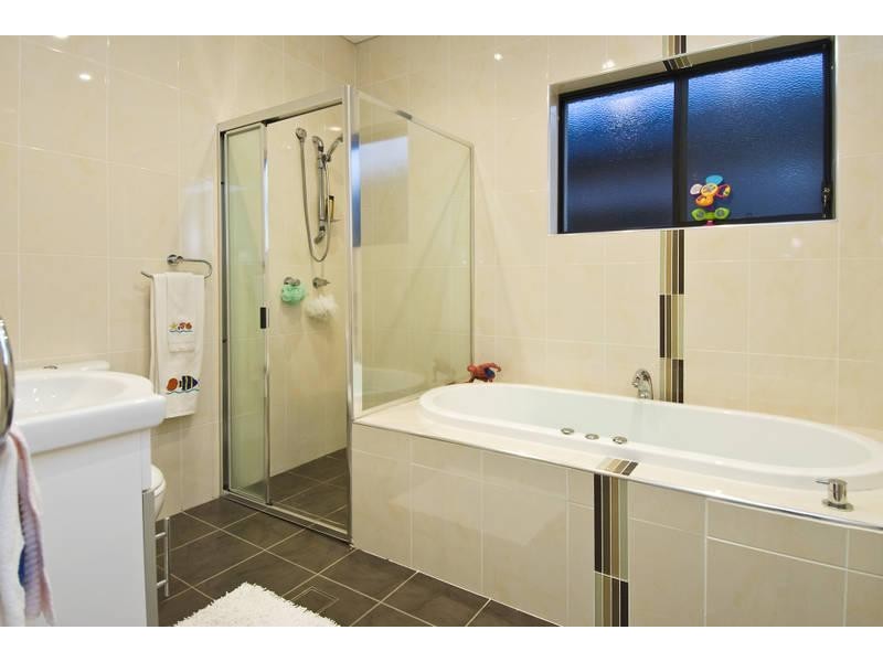 330 Waterloo Road, Greenacre NSW 2190