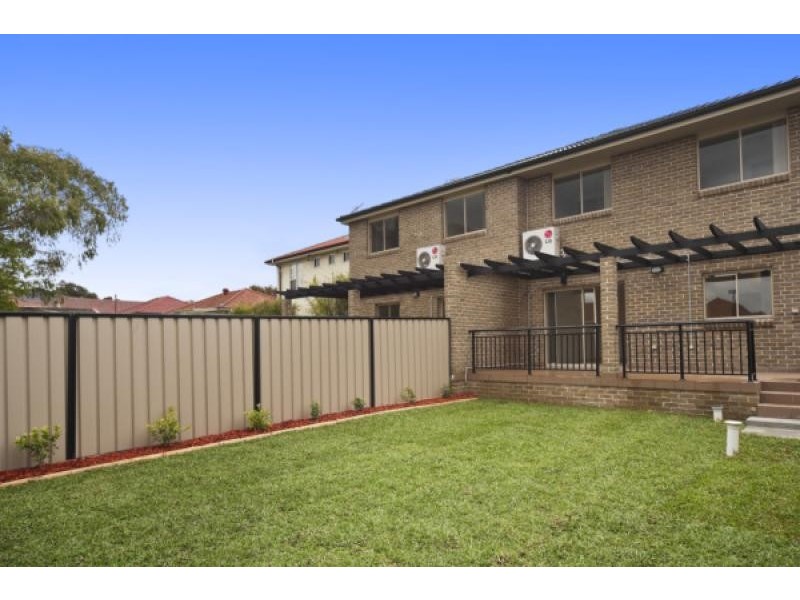 11a Cowl Street, Greenacre NSW 2190